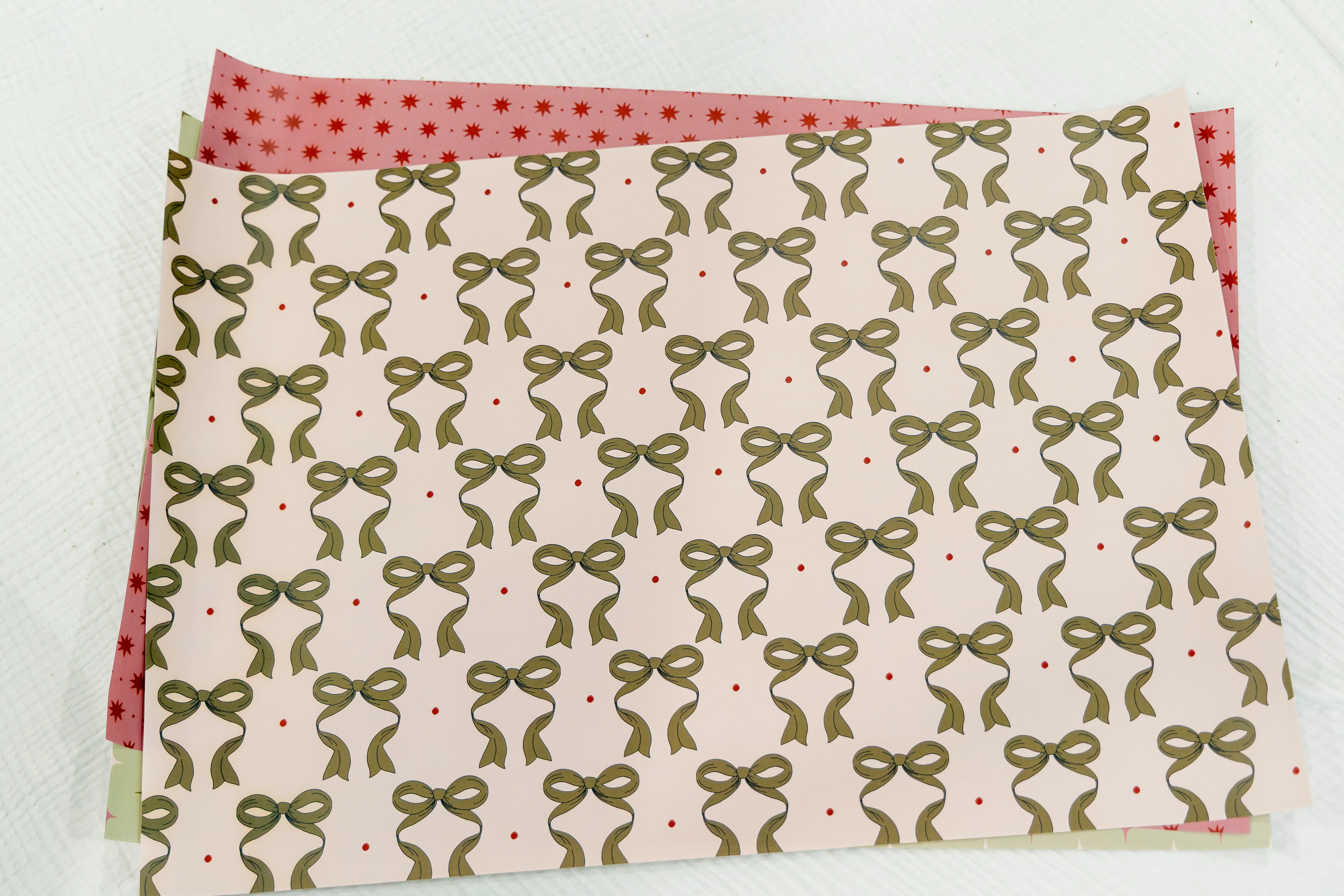 Bow Gift Wrapping Paper - Image 5